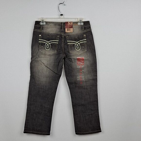 Request Juniors Capris NWT - Picture 5 of 9